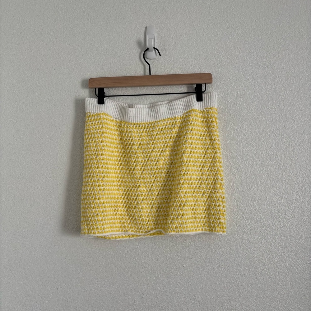 Future Collective Women's Size Medium Yellow Knit Alani Noelle Mini Skirt